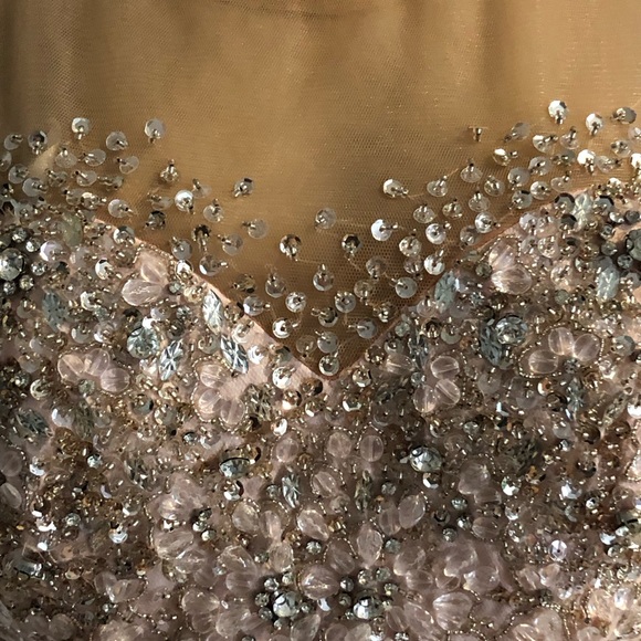 TERANI COUTURE - Picture 4 of 9